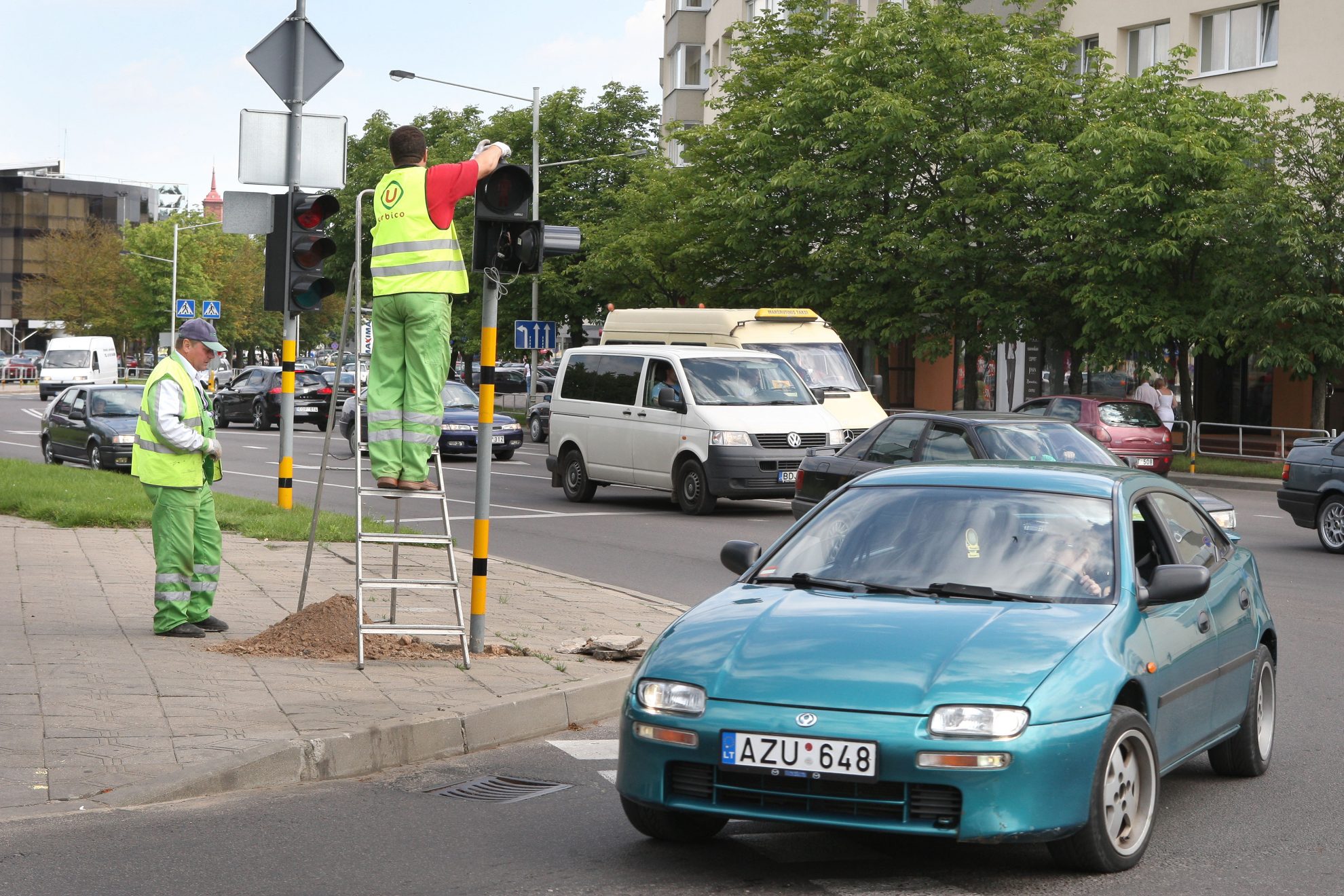 Panevėžio miesto savivaldybė ES lėšomis ketina atnaujinti du šviesoforų postus Velžio kelyje – sankryžose su Aukštaičių ir Beržų gatvėmis.