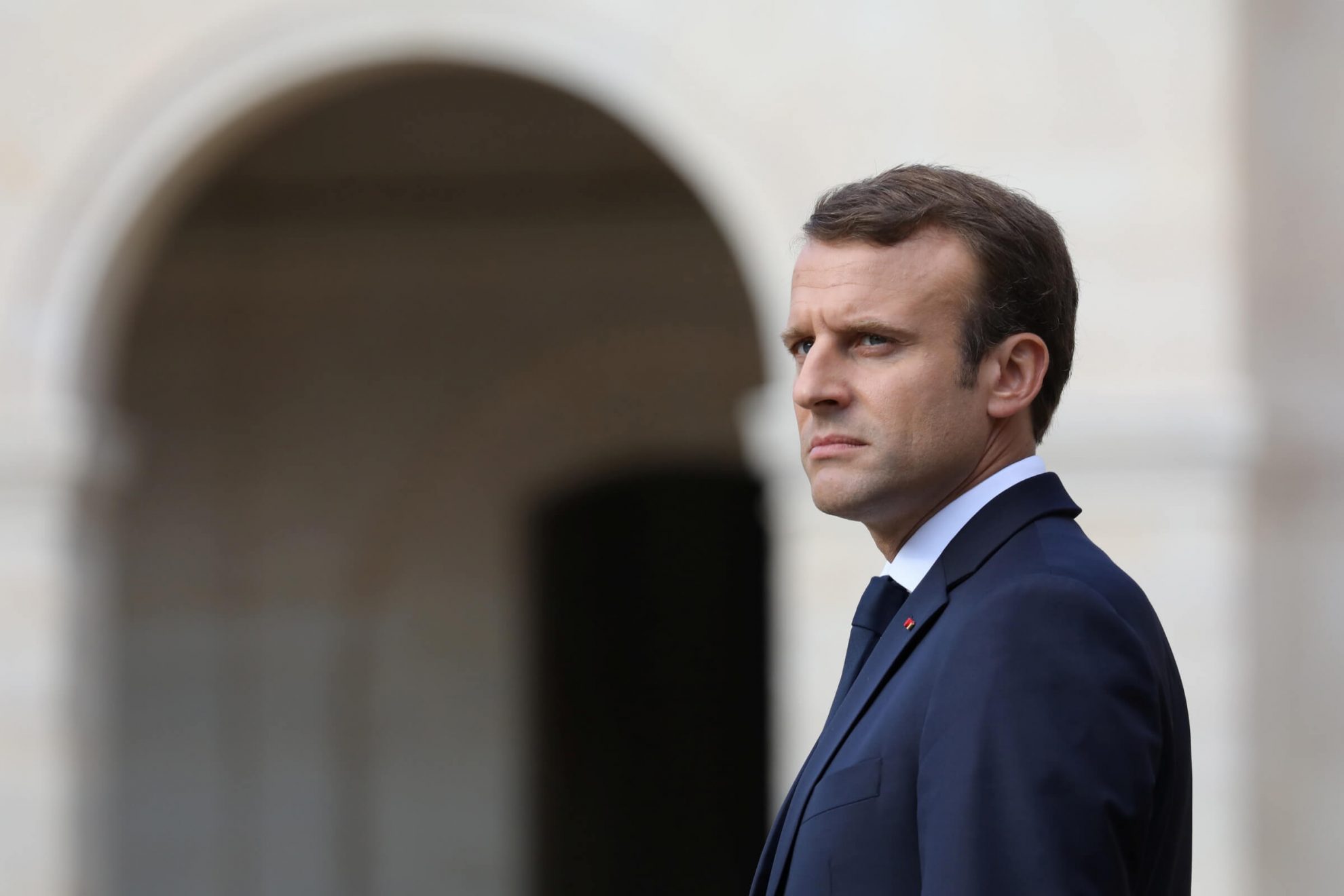 Sekmadienį vyksiantys daliniai Prancūzijos Senato rinkimai gali tapti pirmąja nesėkme šalies prezidentui Emmanueliui Macronui