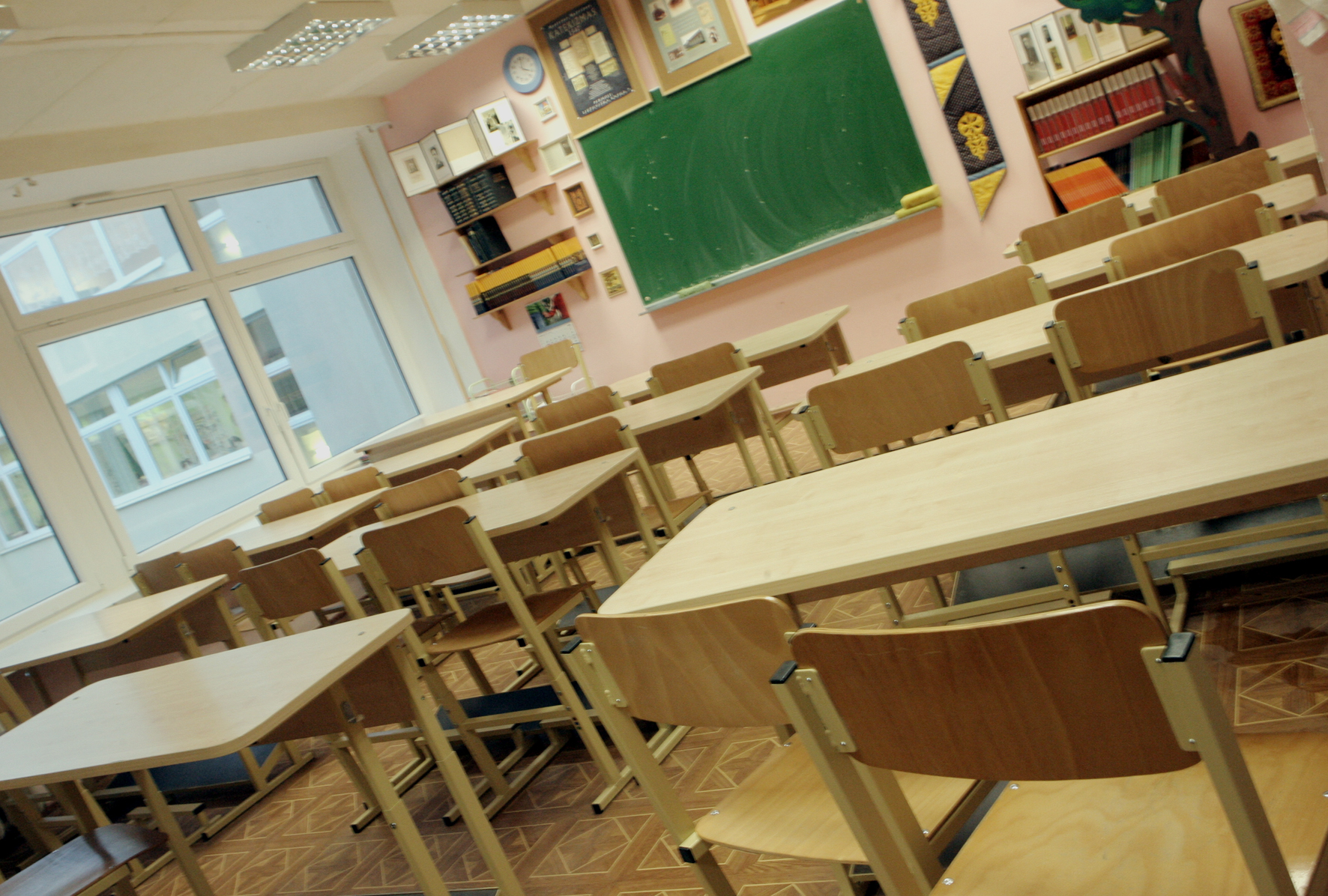 Panevėžio miesto savivaldybės taryba nusprendė nuo 2018 m. rugsėjo 1 d. pertvarkyti mokyklų tinklą.