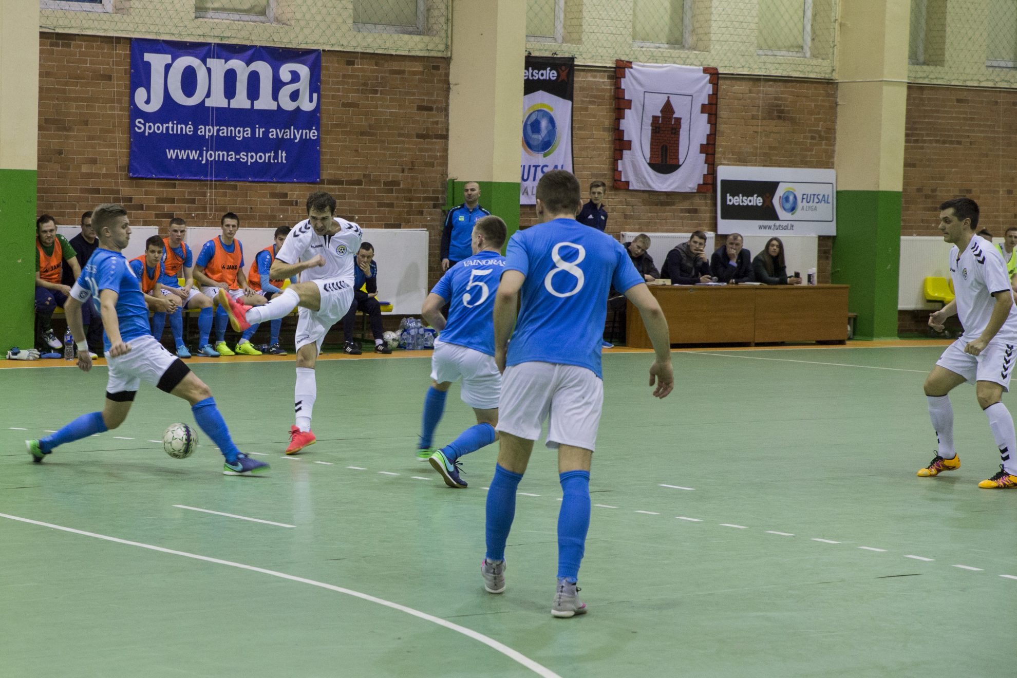 Dar vieną pergalę Lietuvos salės futbolo A lygos pirmenybėse iškovojo Panevėžio „Baltija“.