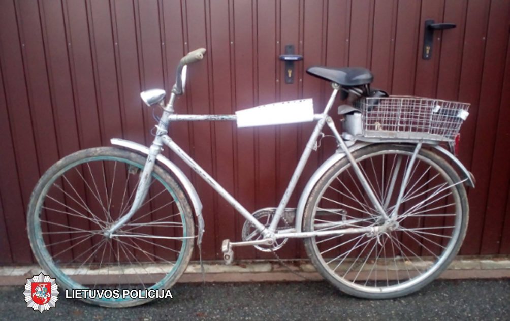 2018-11-23 Panevėžyje, Parko g., rastas dviratis.