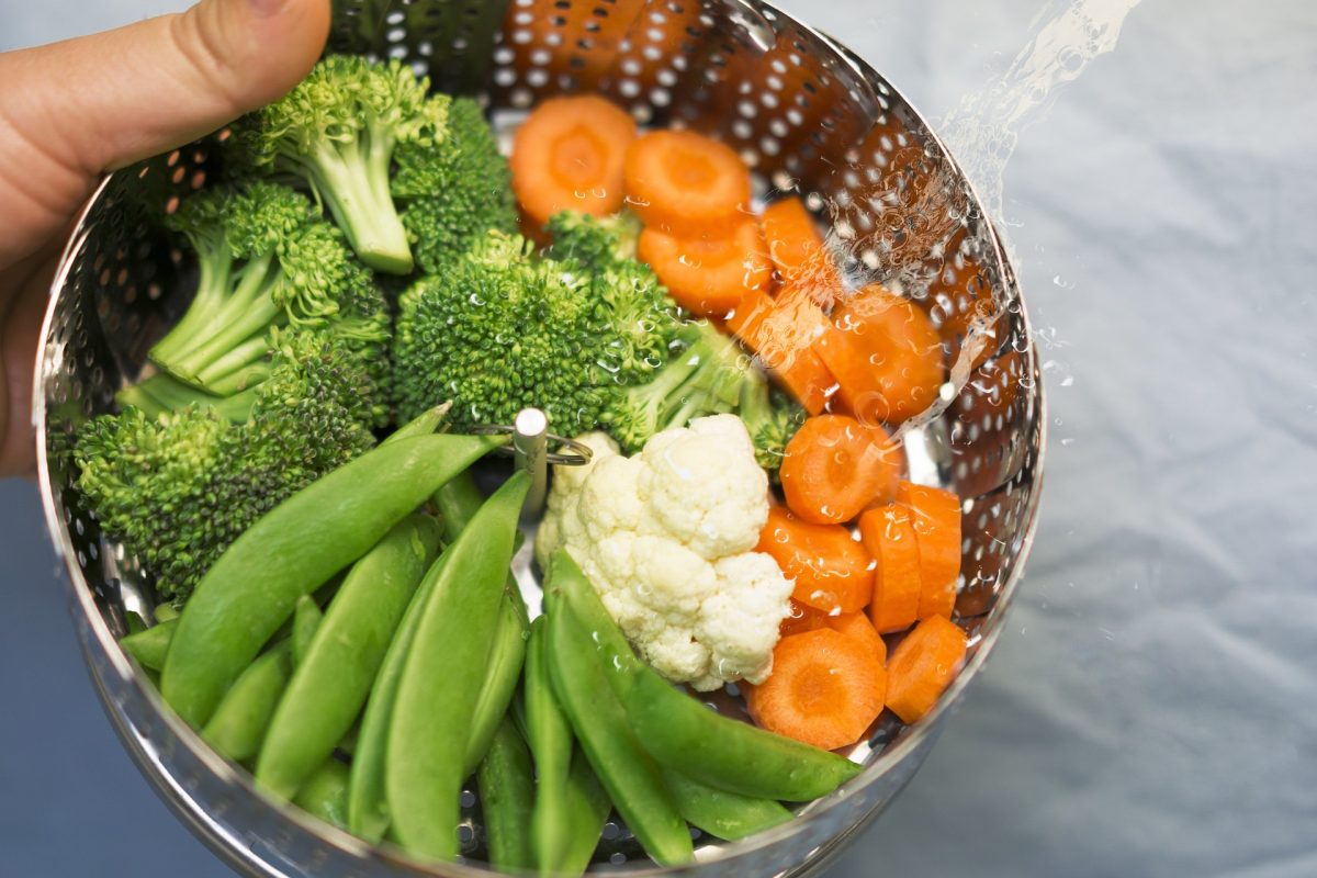 Žinoma, valgyti šias daržoves galima ir šviežias, tačiau sveikos mitybos šalininkams, vertinantiems maksimalų naudingų medžiagų kiekį, jas geriau vartoti termiškai apdorotas.