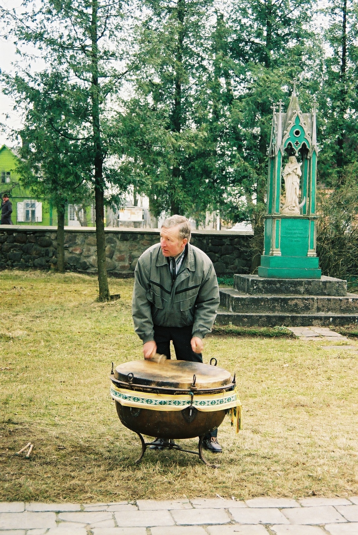 Šiais metais į Nematerialaus kultūros paveldo vertybių sąvadą įtraukta „Velykų būgnų mušimo tradicija Aukštaitijoje“, jos teikėjai yra Panevėžio kraštotyros muziejus kartu su Panevėžio rajono Vadoklių kultūros centru. Panevėžio kraštotyros muziejaus Etninės kultūros skyriaus muziejininkai jau daugiau kaip 20 metų tęsia Velykų būgnų mušimo tradicijos fiksavimą ir tyrinėjimą visoje Lietuvoje.