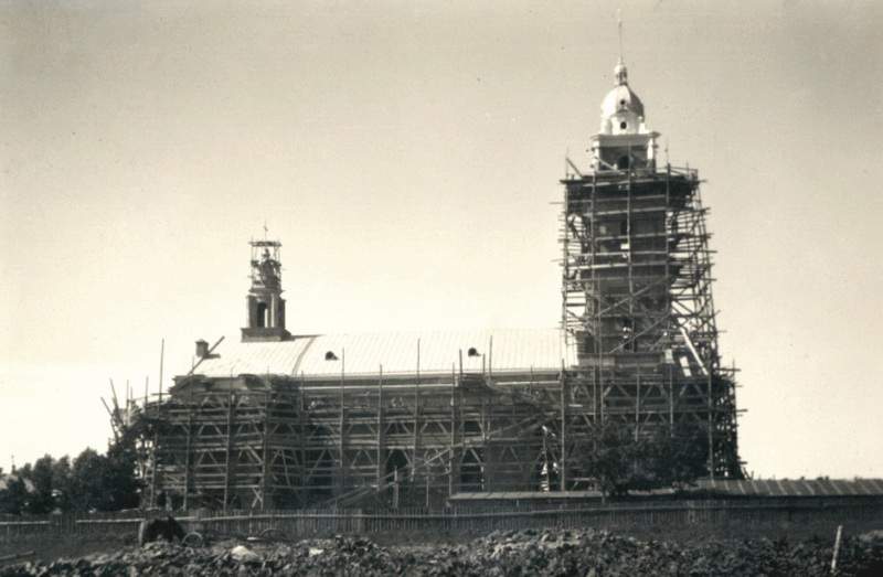Panevėžio kraštotyros muziejuje saugoma ir kurijos dokumentų, susijusių su Panevėžio katedros statyba (fotografijoje iš Kraštotyros muziejuje surengtos parodos „Panevėžio vyskupija nuo įkūrimo iki šių dienų“ – 1929-ųjų vaizdas). 