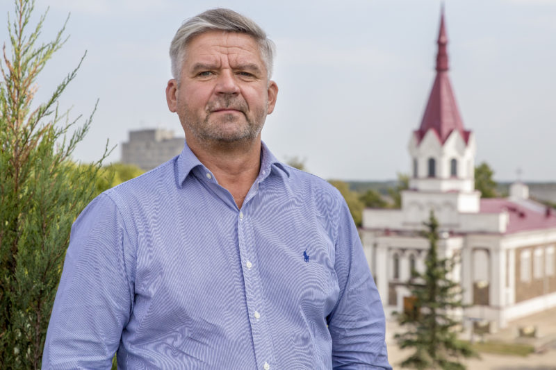 M. Rimkevičaitės profesinio rengimo centro direktorius Tautvydas Anilionis kaltina apatinių aukštų kaimynus. „SEKUNDĖS“ nuotr.