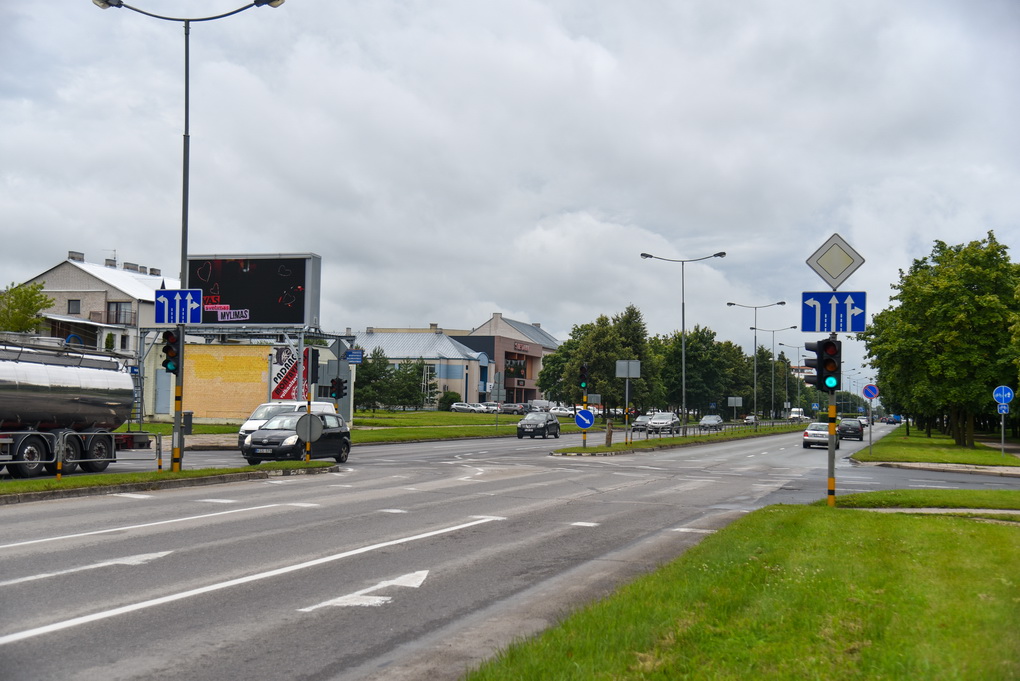 2018–2021 metais Klaipėdos–Žvaigždžių–Kosmonautų gatvių sankryžoje įvyko vienuolika avarijų, kuriose nukentėjo žmonės. P. ŽIDONIO nuotr.