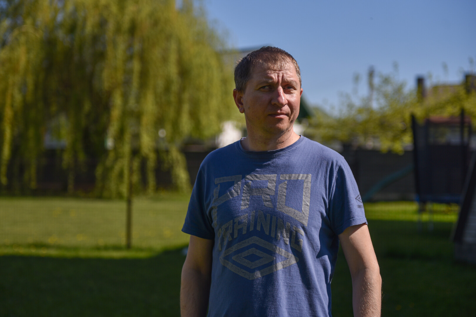 Nuo karo į Panevėžį pabėgęs neįgalus Vasilijus Abakumovas jau metai čia gyvena be sveikatos draudimo ir verčiasi vos iš 32 eurų Ukrainos mokamos neįgalumo pensijos. P. ŽIDONIO nuotr.