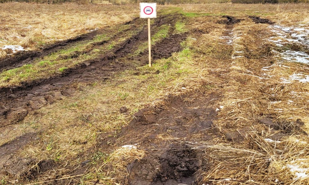 Vandalai prasiautė per Panevėžio krašto pasididžiavimą – abipus Nevėžio besidriekiantį Krekenavos regioninį parką.