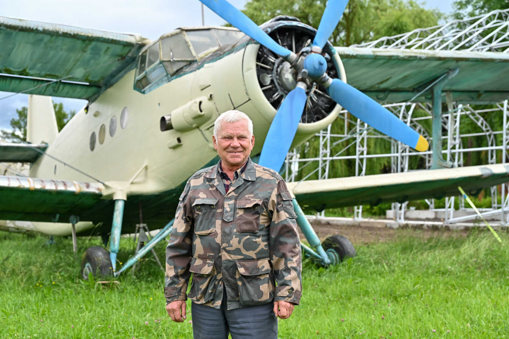 Aviatorius Vytautas Liniauskas pamena, kaip iš Stetiškių civilinio aerodromo kildavo keleiviniai ir krovininiai lėktuvai. G. KARTANO nuotr.