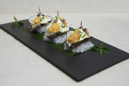 Austres galima ruošti garuose, kepti kepsninėje arba orkaitėje. Šį kartą siūlome išbandyti kiek keistus ir mažai girdėtus patiekalus.