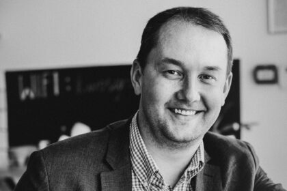 profesorius dr. Rimvydas Baltaduonis: LGBT asmenų diskriminavimas daro apčiuopiamą poveikį ne tik seksualinių mažumų atstovams, bet ir valstybių ūkiams.