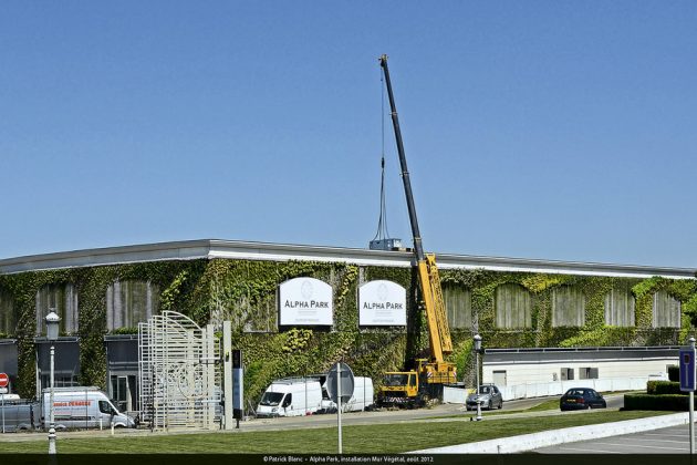 ALPHA PARK 2, Paryžius. Užbaigta 2012 m. Savininkas - įmonė PHALSBOURG. Tai didžiausias pasaulyje vertikalusis sodas - apželdinto fasado plotas siekia 2000 kv. m.