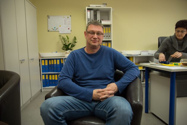 Eismo valdymo sistemų įmonės direktorius T. Smulka sako, kad artimiausiu metu situacija Nemuno ir J. Tilvyčio gatvių sankryžoje pagerės, bet žada vairuotojams nepatiksiančių pokyčių.