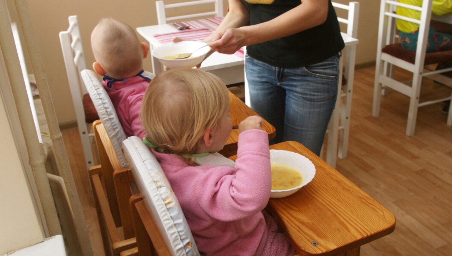 laikinieji vaikų globos namai.
