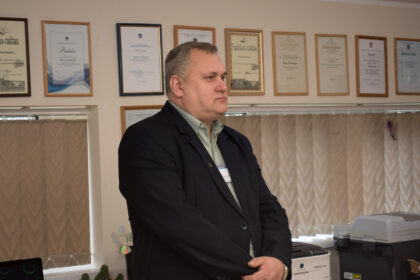 Vienos svarbiausių, „Metų mokyklos vadovo“, nominacijos laureatu tapo Velžio gimnazijos direktorius Rimtas Baltušis.