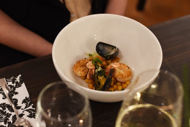 Juokaujama, kad Italijos moterų mėgstamiausias sportas yra aštuonkojo medžioklė. (M. Blinstrubytės nuotr.)