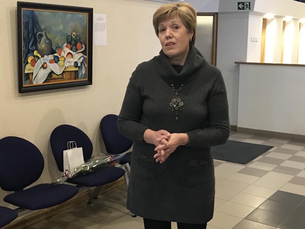 Jei norite pasigrožėti garsių pasaulio dailininkų darbais, užsukite į Panevėžio apygardos teismą. Tiesa, originalų čia neišvysite, bet jus neabejotinai sužavės meniškos žymiųjų paveikslų kopijos.