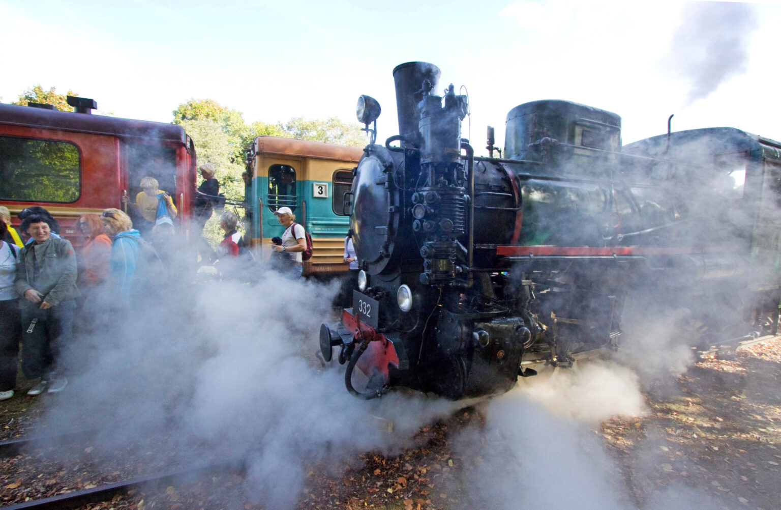 Panevėžio miesto ir rajono savivaldybės siekia tapti Aukštaitijos siaurojo geležinkelio dalininkėmis, investicijomis į turizmui skirtą transportą domisi ir britų investuotojai.