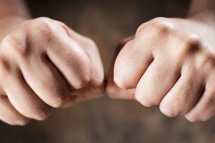 Dėl smurto namuose policijos pareigūnai į iškvietimus vyksta kone kiekvieną dieną. Panevėžiečiai kumščius į darbą paleidžia ir sporto klube.