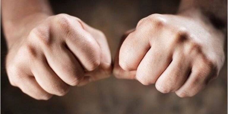 Dėl smurto namuose policijos pareigūnai į iškvietimus vyksta kone kiekvieną dieną. Panevėžiečiai kumščius į darbą paleidžia ir sporto klube.