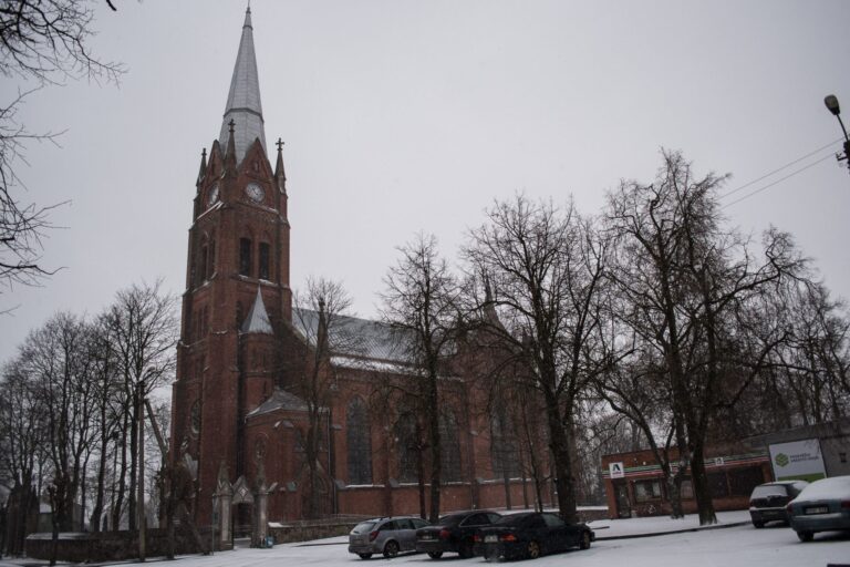 Ramygalos istorija sugulė į knygą