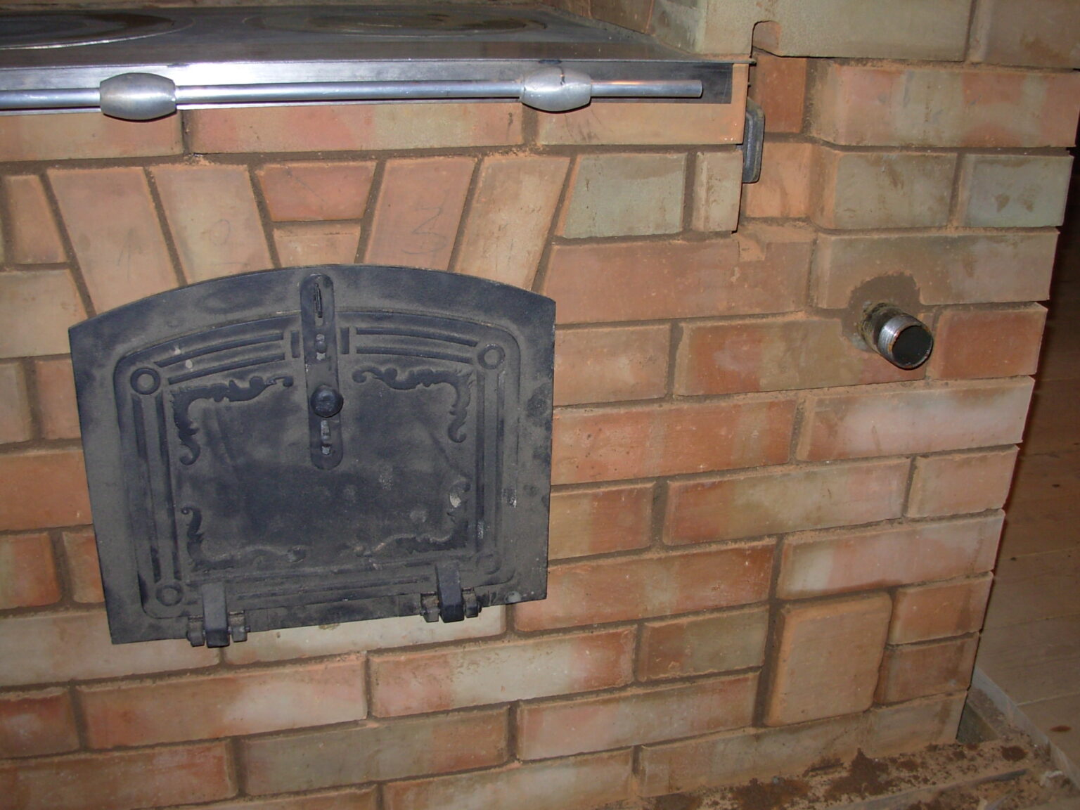 Reikia metalo – ardyk krosnį