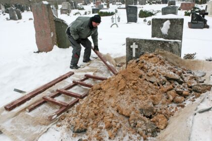 Svajonė uždirbti kiek duobkasiai
