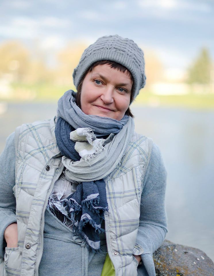 Psichologės E. Zubienės nuomone, girdint valdžios atstovų ir artimųjų pamokymus, kaip reikia gyventi, jaunuoliams kyla noras priešintis. Asmeninė nuotr.