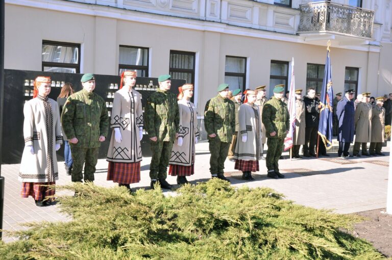 Minint Lietuvos Nepriklausomybės atkūrimo dieną, Kovo 11-ąją, pramogų netrūks net išrankiausiems. Maratoną pradės bėgimas už laisvę, o baigs koncertas.