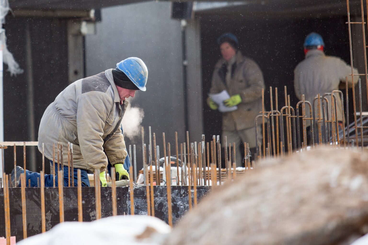 Trišalė taryba baigė naujojo Darbo kodekso svarstymą. Dėl vieno svarbaus dalyko – darbo savaitės trukmės ir atostogų – susitarta.