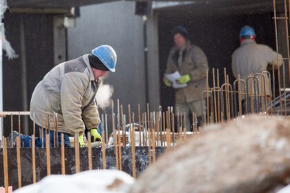 Trišalė taryba baigė naujojo Darbo kodekso svarstymą. Dėl vieno svarbaus dalyko – darbo savaitės trukmės ir atostogų – susitarta.