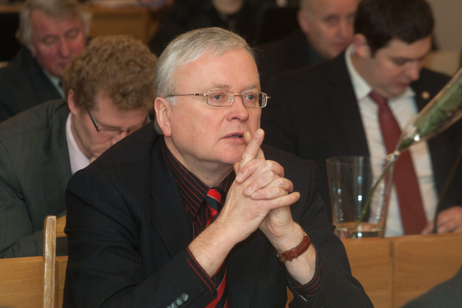 Neblaivus dviračiu į kelią išriedėjęs ir sankryžoje apvirtęs Panevėžio Tarybos narys Gintaras Šileikis tvirtina nesislapstęs nuo viešumos.