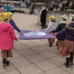Tradiciškai kovo 20 dieną minimi pavasario lygiadienis bei Žemės diena nepamiršti ir Panevėžyje. Aukštaitijos sostinėje iškilmingai iškelta Žemės vėliava, o savo žiniomis apie planetos išsaugojimą dalijosi vaikai.