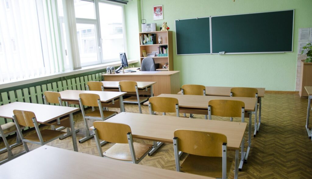 Demografinė krizė verčia uždaryti mokyklas