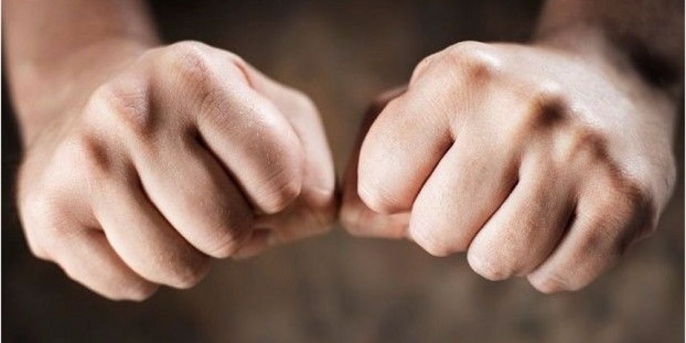 Naktį lankytis alaus bare ir tikėtis nepatekti į konfliktines situacijas veikiausiai yra naivu. Tačiau norinčių panaktinėti Panevėžyje netrūksta.