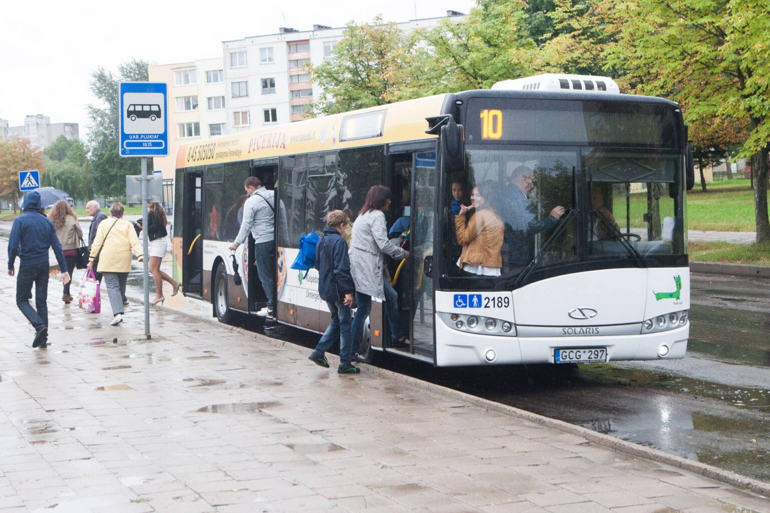 Su lengvatiniu bilietu, tačiau be mokinio pažymėjimo važiavęs paauglys tapo tikru galvosūkiu ne tik zuikių gaudytojams, bet ir valdžios atstovams.