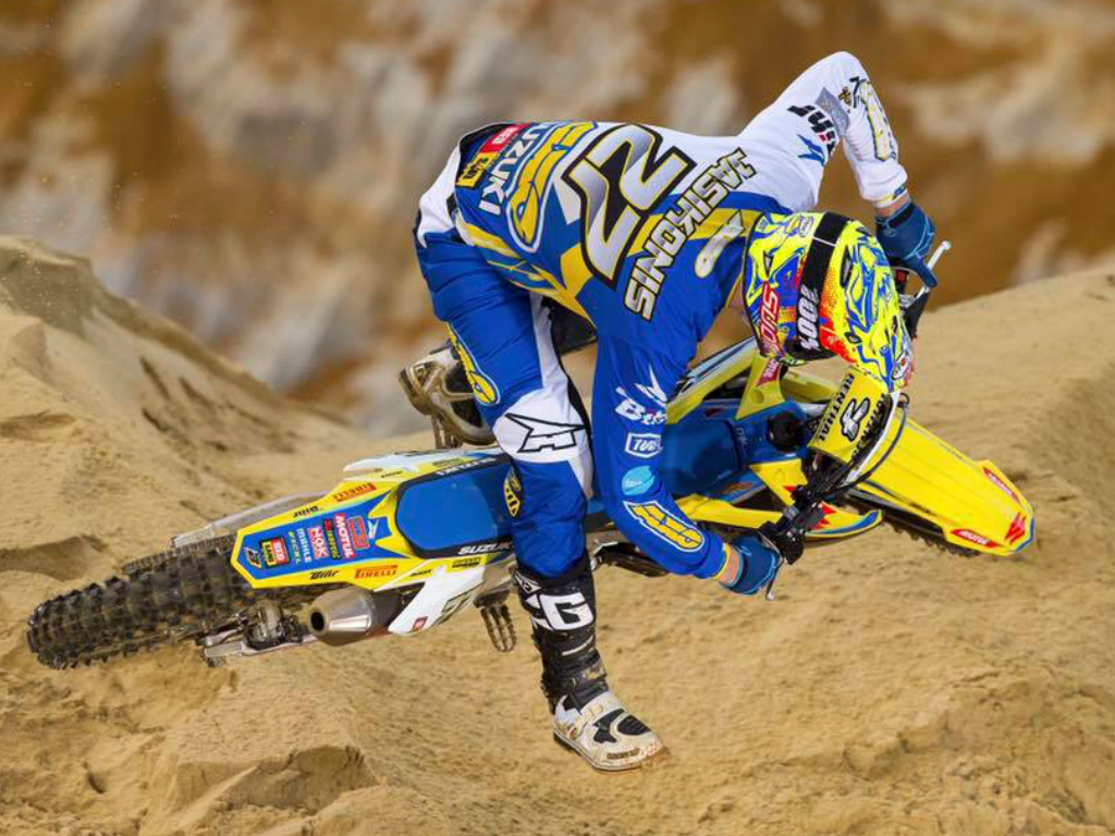 Pasaulio motokroso čempionato (MXGP) etapo lenktynėse „Suzuki World“ ekipos narys Arminas Jasikonis užėmė trečiąją vietą ir pelnė 20 įskaitinių taškų.