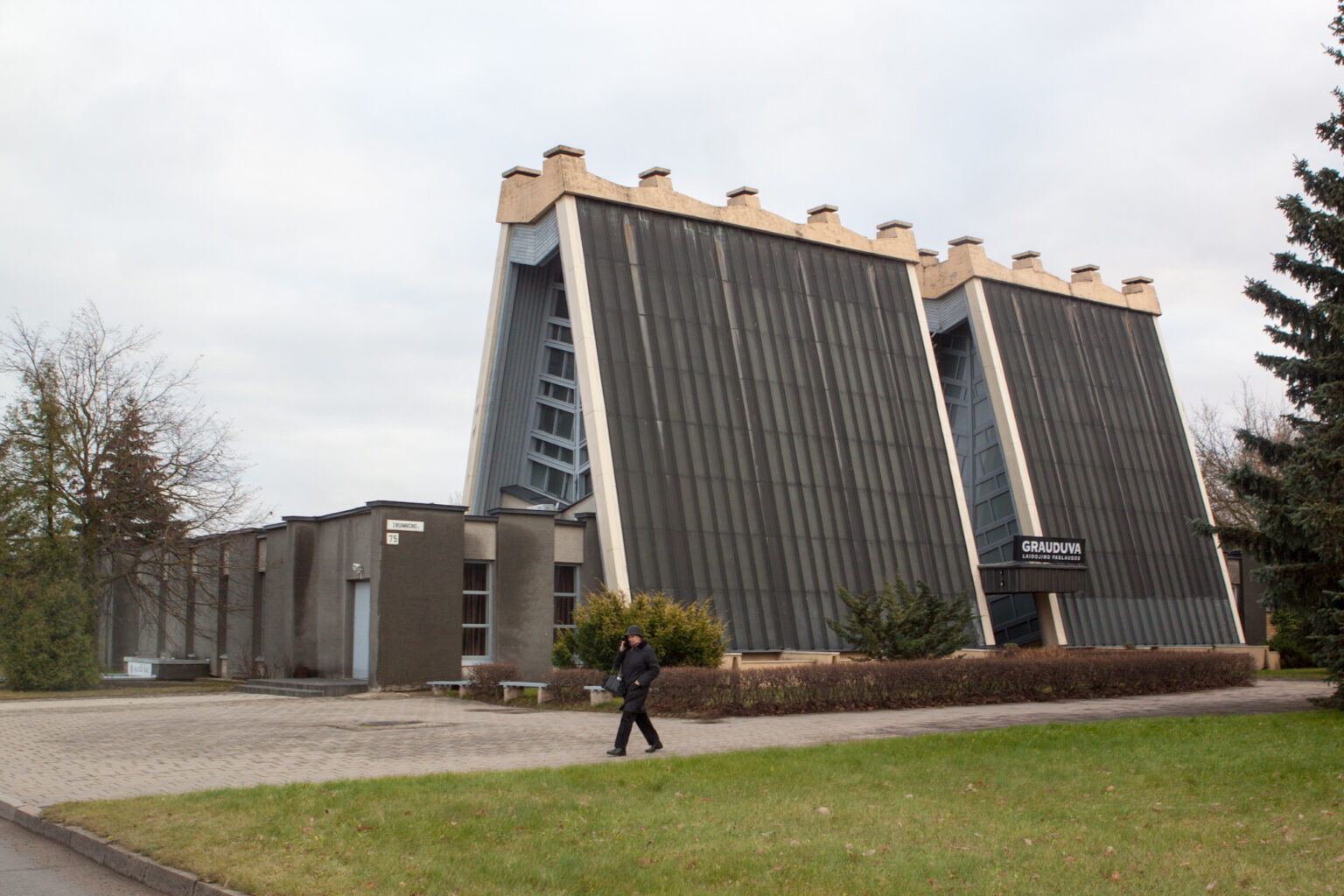 Po ritualinių paslaugų įmonėje „Grauduva“ atlikto audito skandalingų išvadų be nuolatinio direktoriaus metus dirbusi bendrovė sulaukė naujo vadovo.