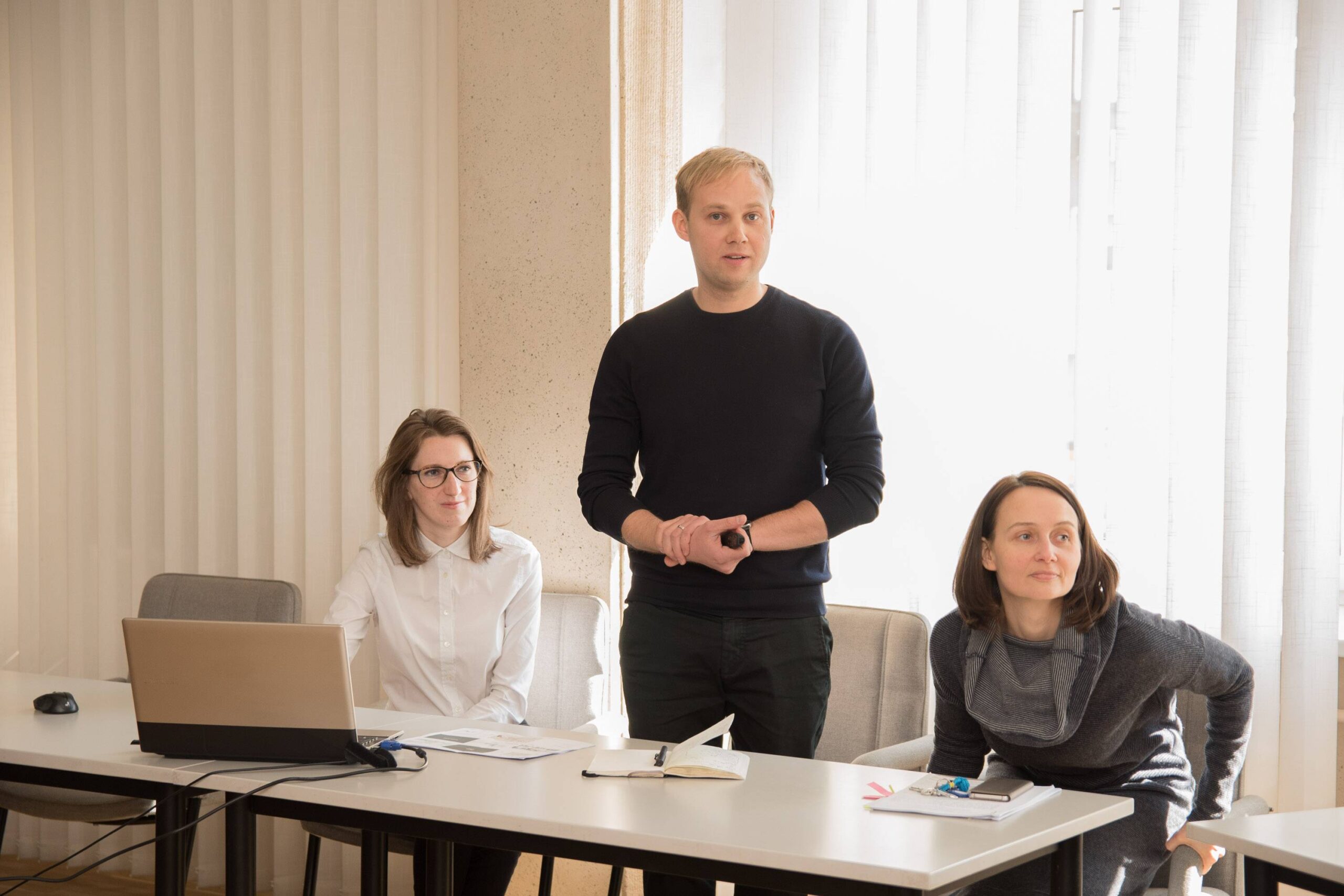 Konkursą laimėjusios MB „Pupa – strateginė urbanistika“ vadovas Tadas Jonauskis papasakojo, kaip artimiausiu metu pasikeis Senvagės ir Skaistakalnio parko vaizdas. T. Šiaudinio nuotr.