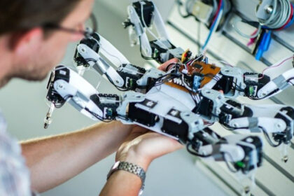 Panevėžio miesto savivaldybė skyrė finansinę paramą mokslo projektams.