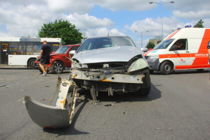 Avaringoje sankryžoje – dar viena nelaimė