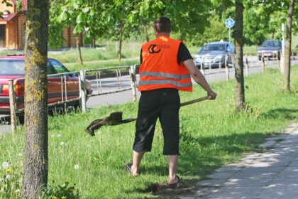 Šiemet Panevėžio miesto savivaldybė visuomenei naudingai veiklai atlikti siuntimus davė daugiau kaip 800 pašalpų gavėjų.
