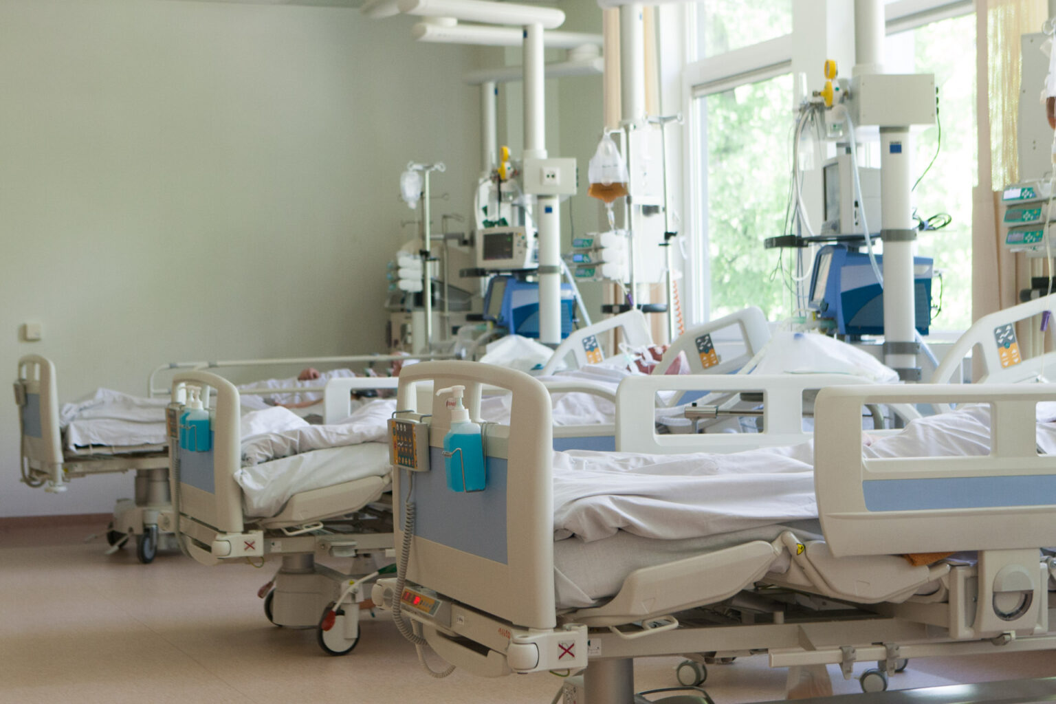 Panevėžyje automobilio partrenkta dvylikametė gydoma reanimacijoje.