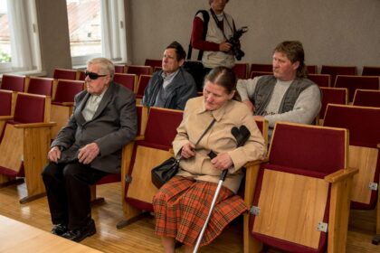 Šešis arklius Panevėžio rajone pavogusiam bei lenkams dešroms pardavusiam arkliavagiui teismas skyrė dvejų metų nelaisvės ir atlyginti tūkstantinę žalą.