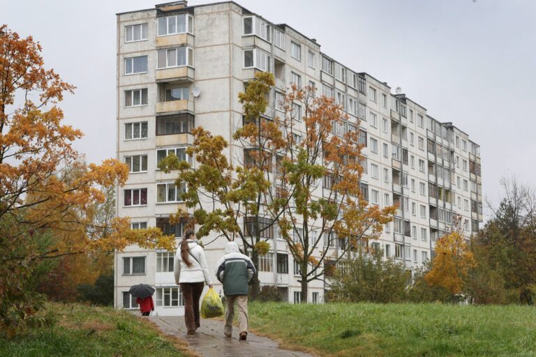 Baiminantis, kad tuštėjantys regionai ir maži miesteliai nevirstų vaiduokliais, valdžia kurpia planą, kaip iš didmiesčių jaunus žmones parvilioti į provinciją.
