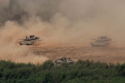 Pasaulis-rengia-sankcijas-Pchenjanui.