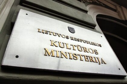 Į Nacionalines kultūros ir meno premijas šiemet pretenduoja 41 kūrėjas, penktadienį pranešė Kultūros ministerija.