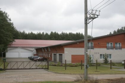 Spėjamo CŽV kalėjimo Antaviliuose istorija sudomino tyrėjus. Lietuvos valdžia nusiteikusi bendradarbiauti, tačiau savo versijos nekeičia.