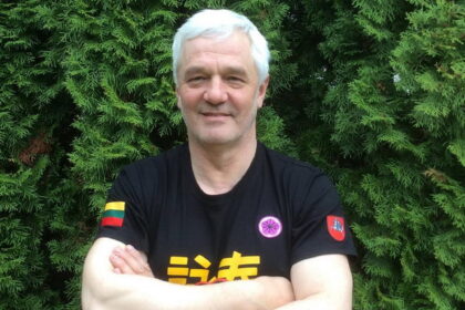 „Kaip sakoma, visų priešų pykčiui – esu laimingas“, – praeityje palikęs politinį gyvenimą, Panevėžio mero ir Seimo nario postus bei ilgą teismų maratoną šiandien sako Vitas Matuzas.