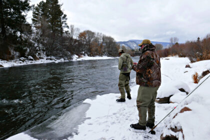 Nuo penktadienio visoje šalyje draudžiama žvejoti vėgėles, nes prasidėjo jų nerštas.